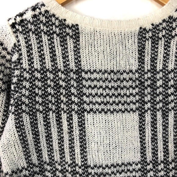Gap Plaid Sweater - Picture 4 of 4